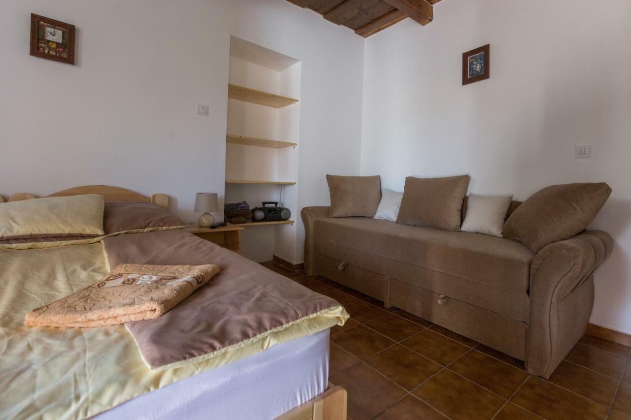 Hotel Gadoros Vendeghaz Egerszalók Exteriér fotografie