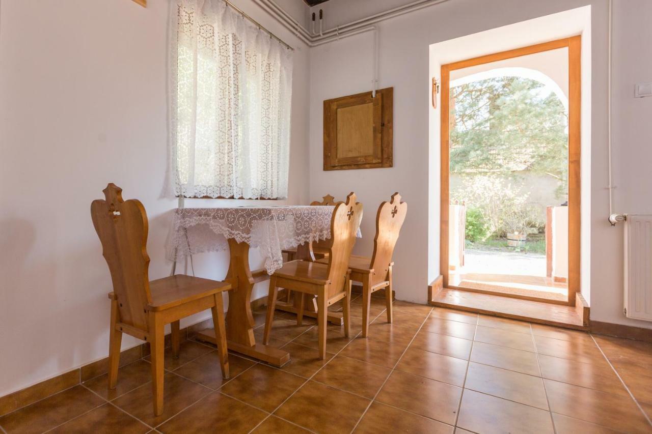 Hotel Gadoros Vendeghaz Egerszalók Exteriér fotografie
