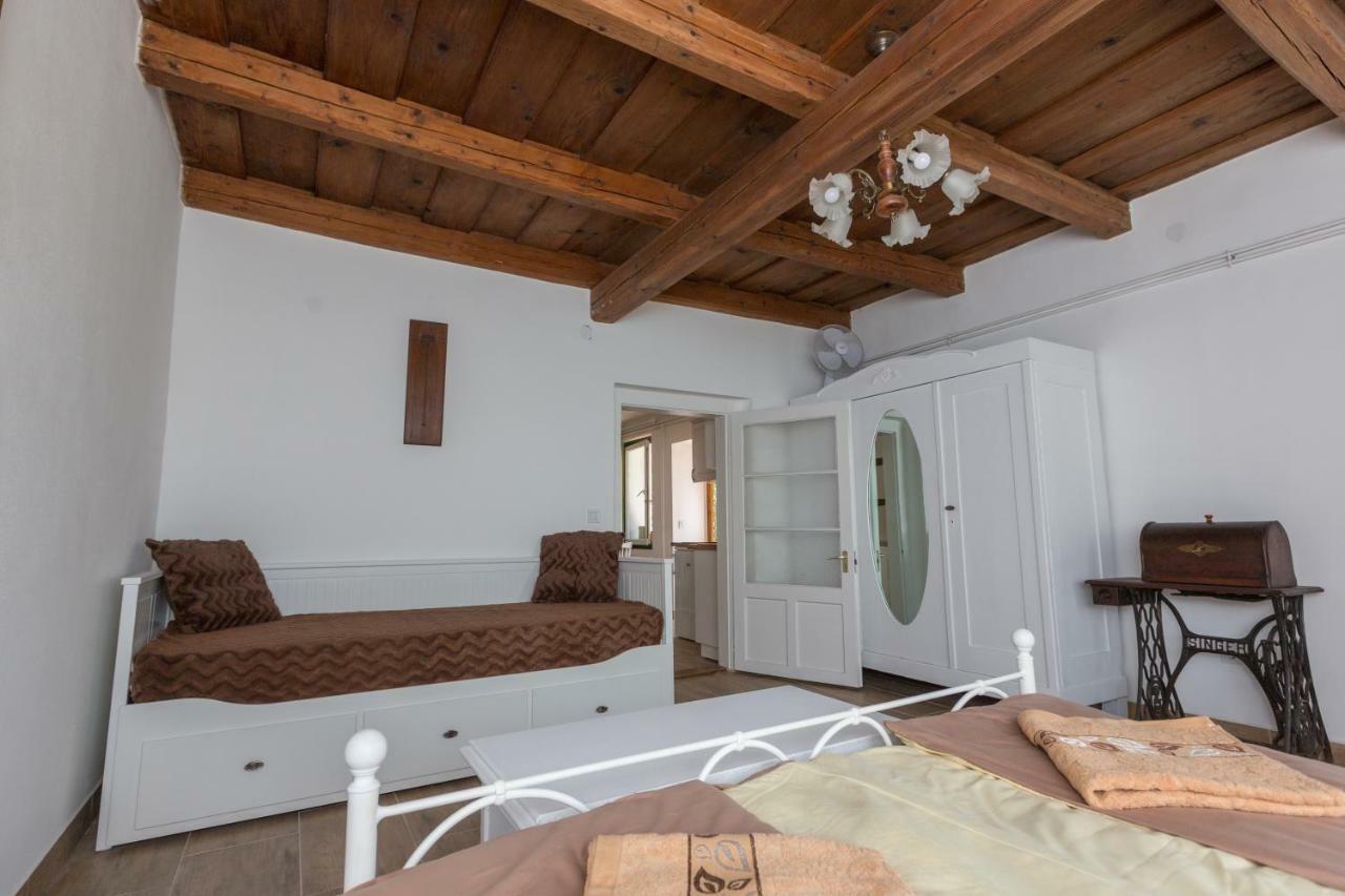 Hotel Gadoros Vendeghaz Egerszalók Exteriér fotografie