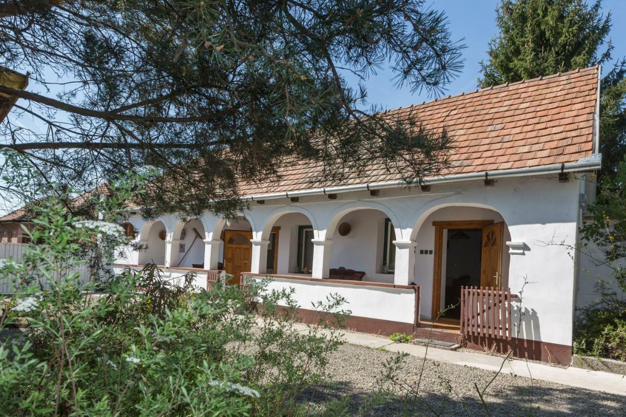 Hotel Gadoros Vendeghaz Egerszalók Exteriér fotografie