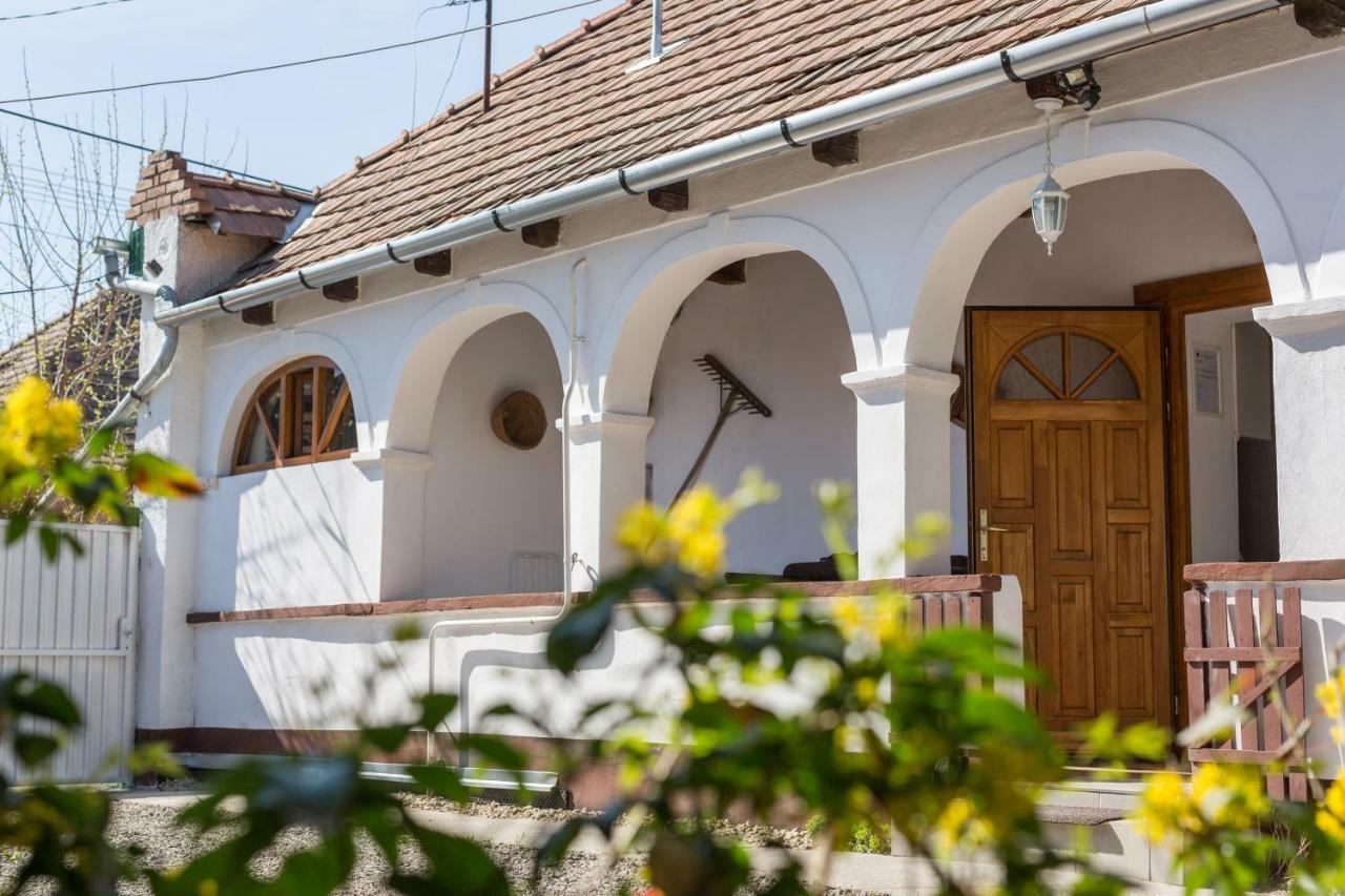 Hotel Gadoros Vendeghaz Egerszalók Exteriér fotografie