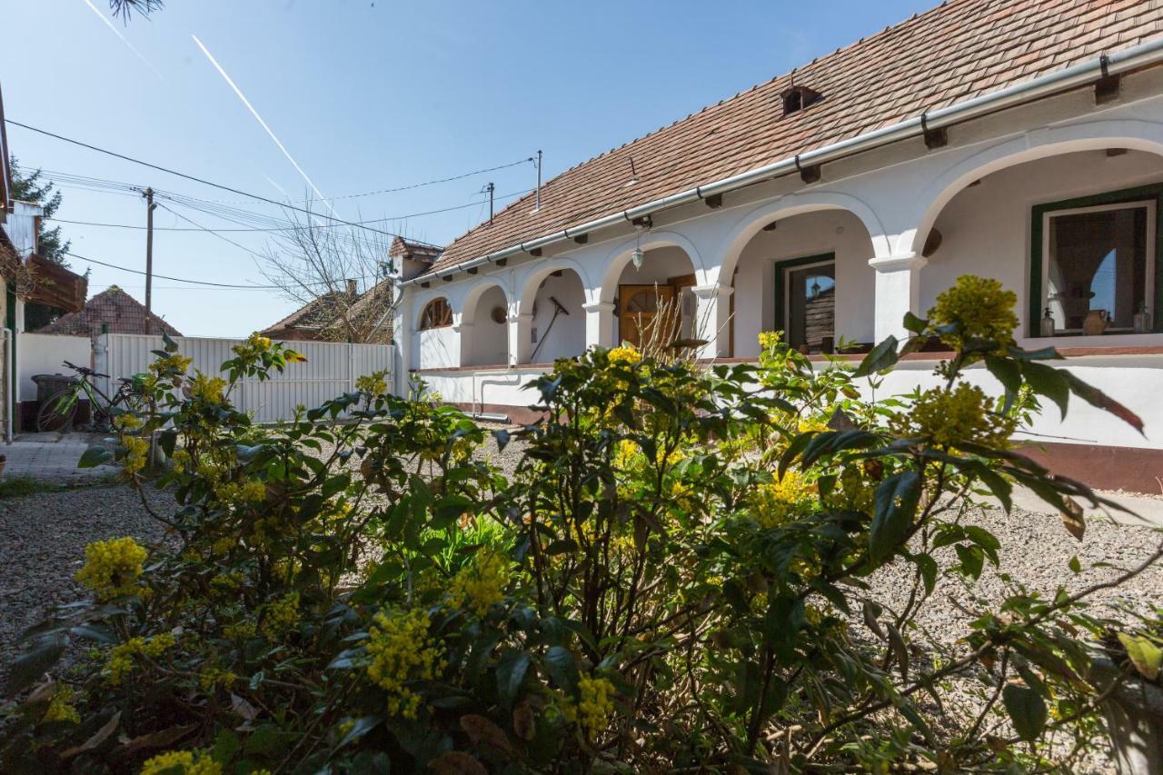 Hotel Gadoros Vendeghaz Egerszalók Exteriér fotografie
